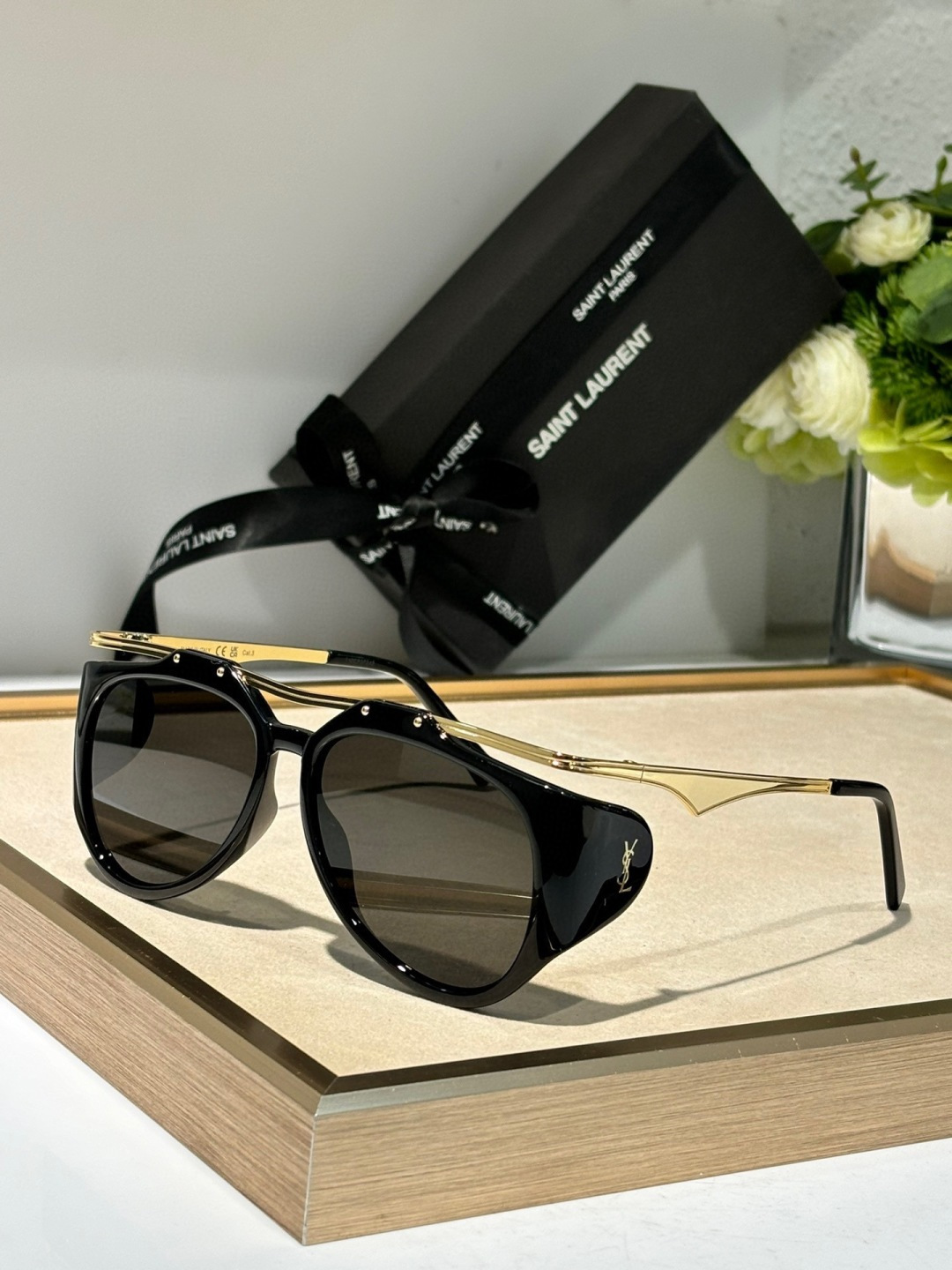 TOP Yves Saint Laurent YSL Sunglasses - 3 Colors