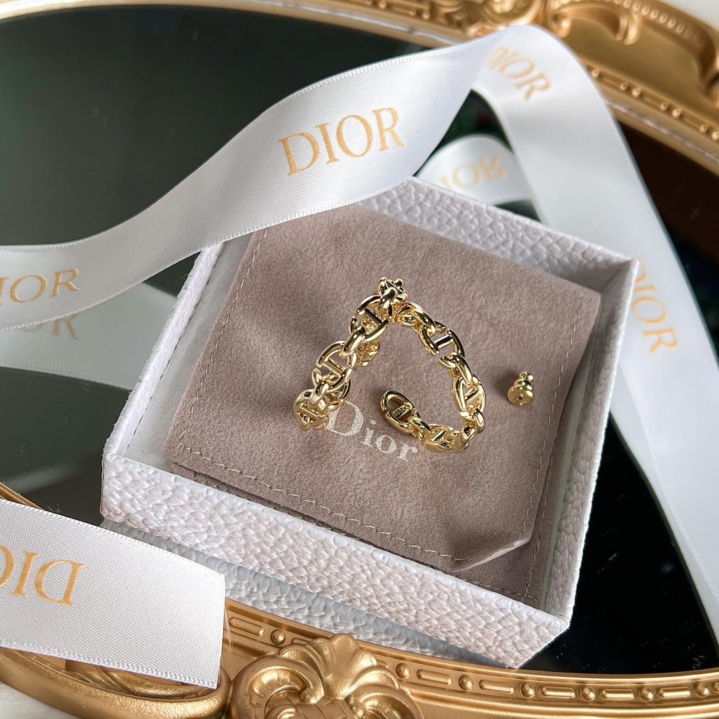 TOP Christian Dior Navy Hoops Earrings - Gold
