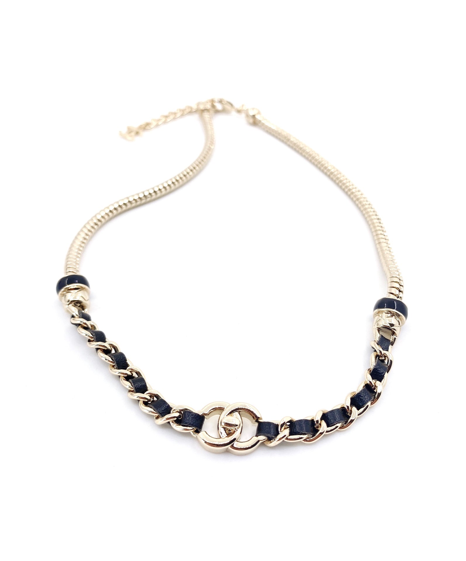 TOP CHANEL Turnlock Choker Necklace - Gold and Black