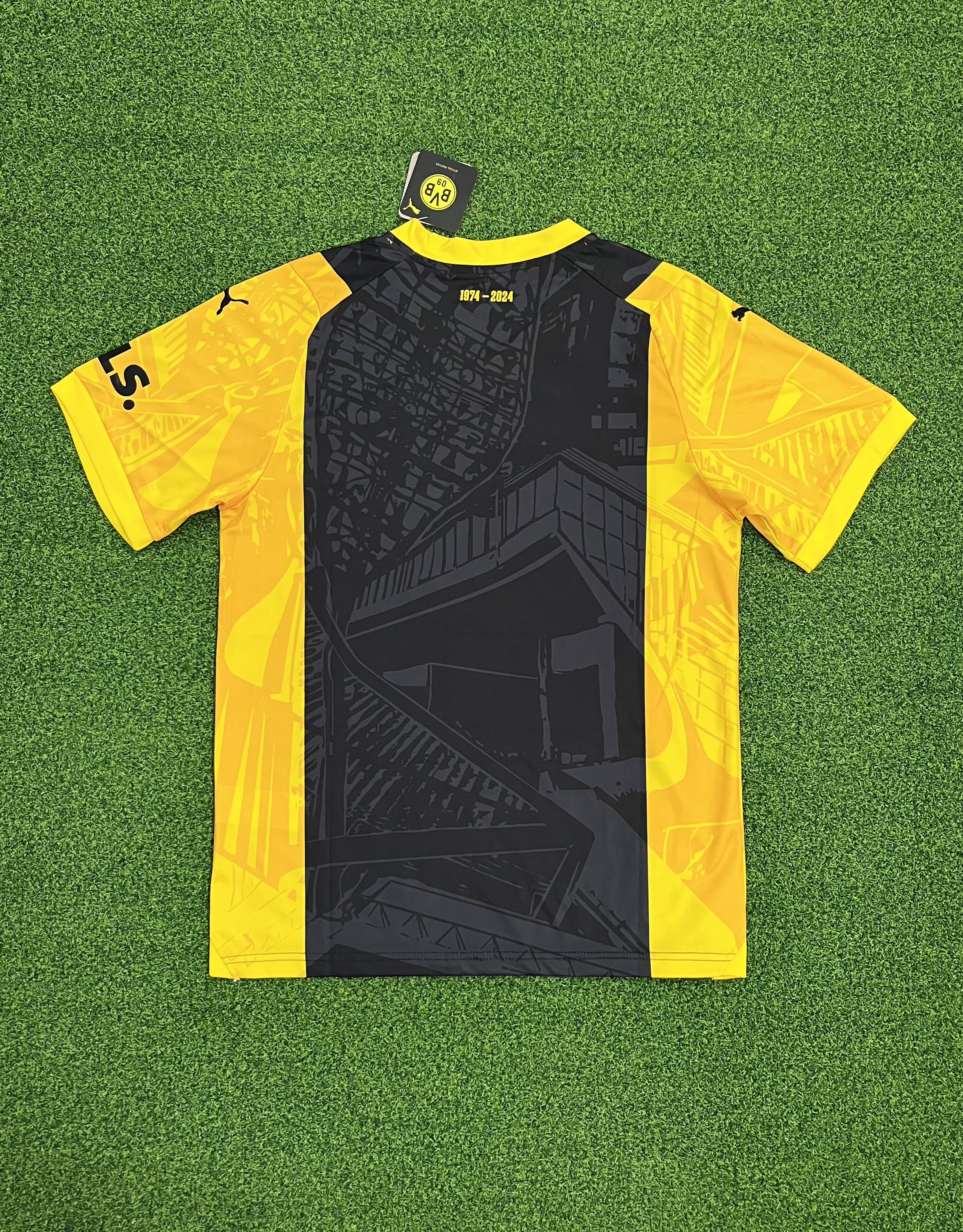 2425 Dortmund Football jersey.Player embroidery version
