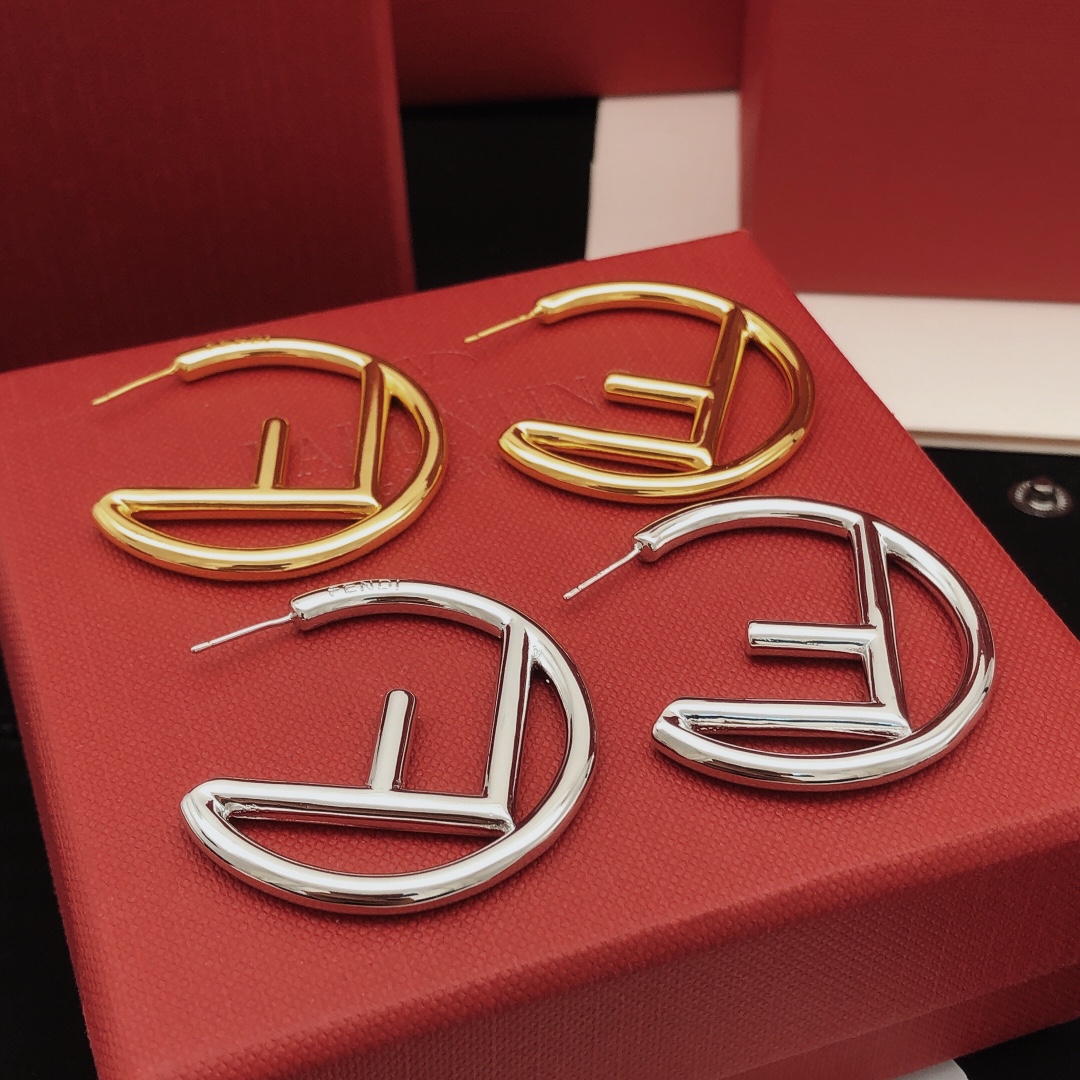 TOP FENDI Logo Earrings-2 Colors
