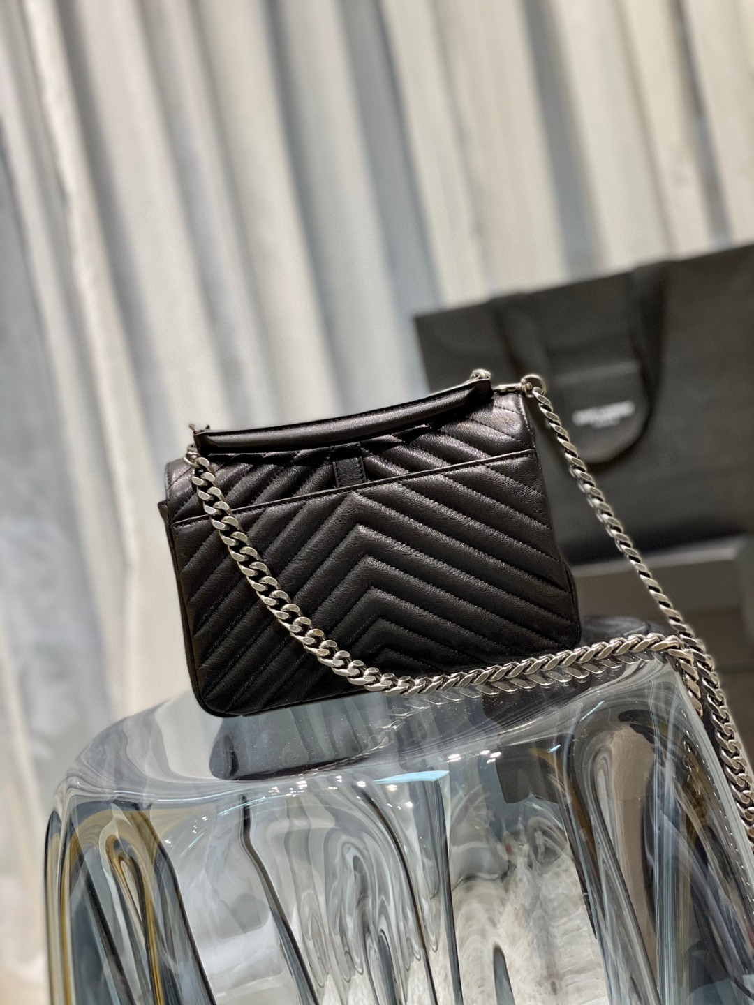 TOP Yves Saint Laurent YSL Small College Bag 24×17×6cm - Black & SHW