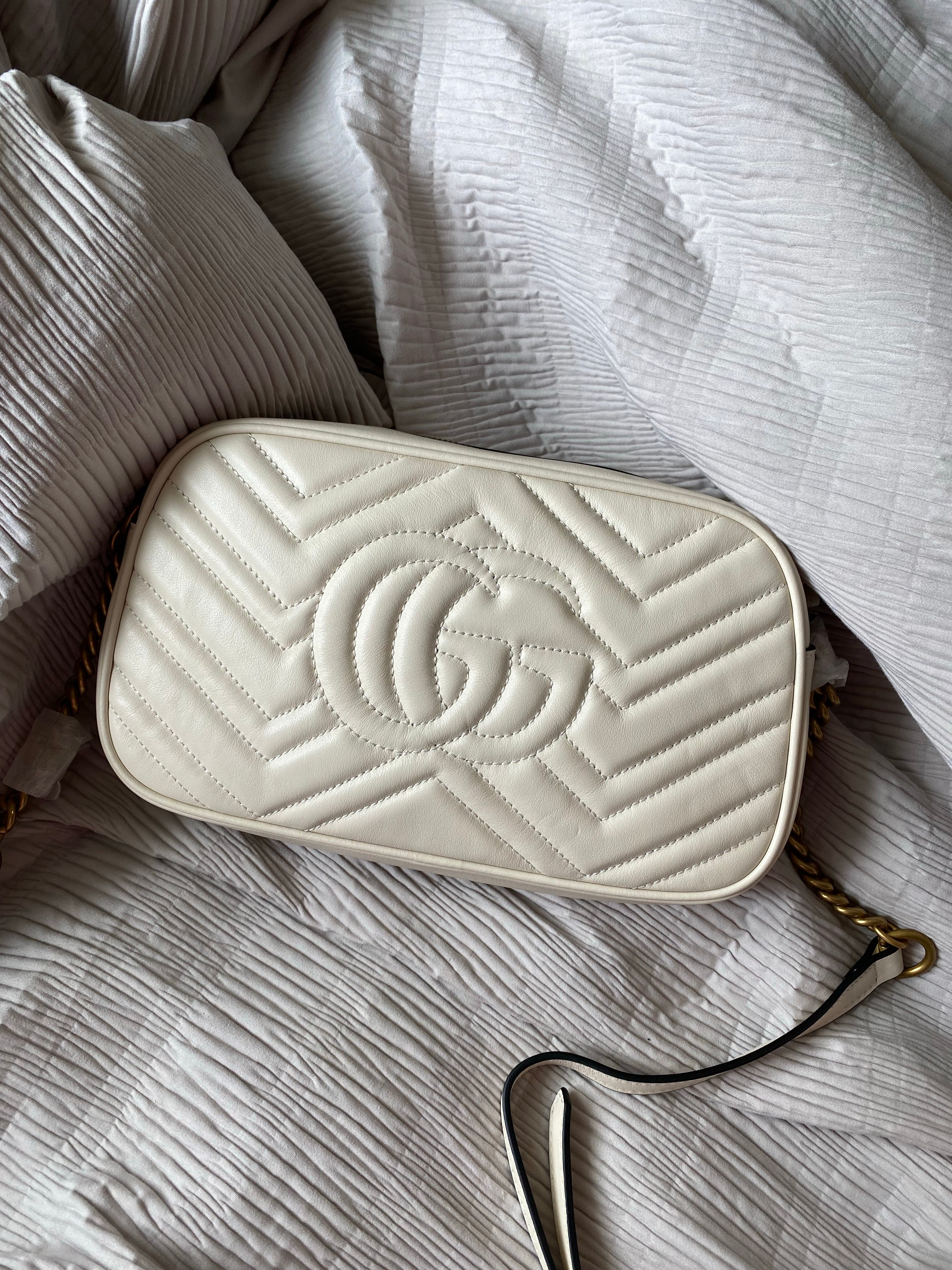 TOP GUCCI GG Marmont Bag Matelasse Crossbody Small 26*15*7 - Ivory
