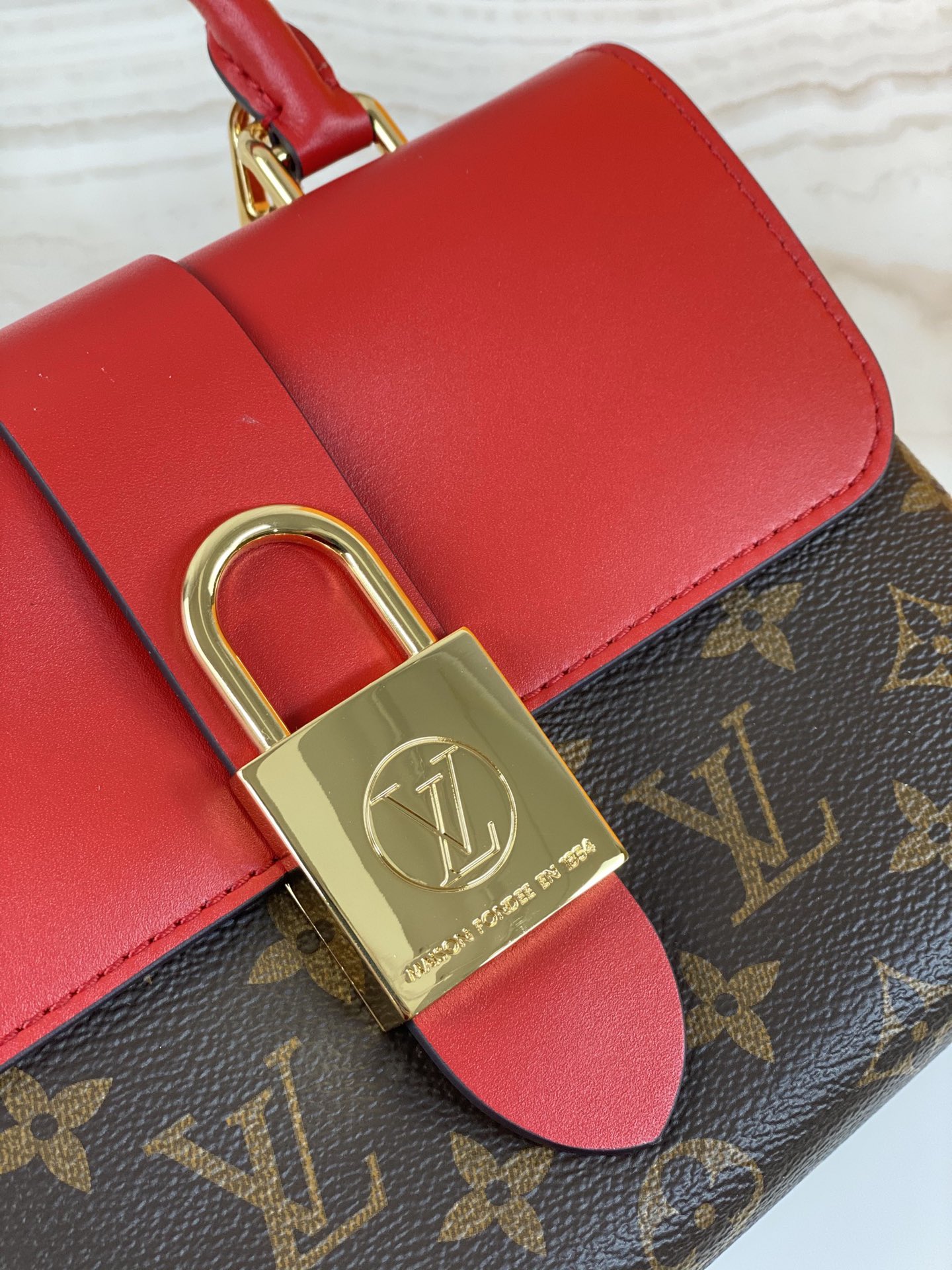 Louis Vuitton Locky BB M44322
