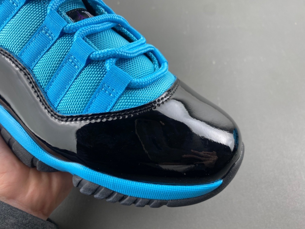 Air Jordan 11 Black And blue