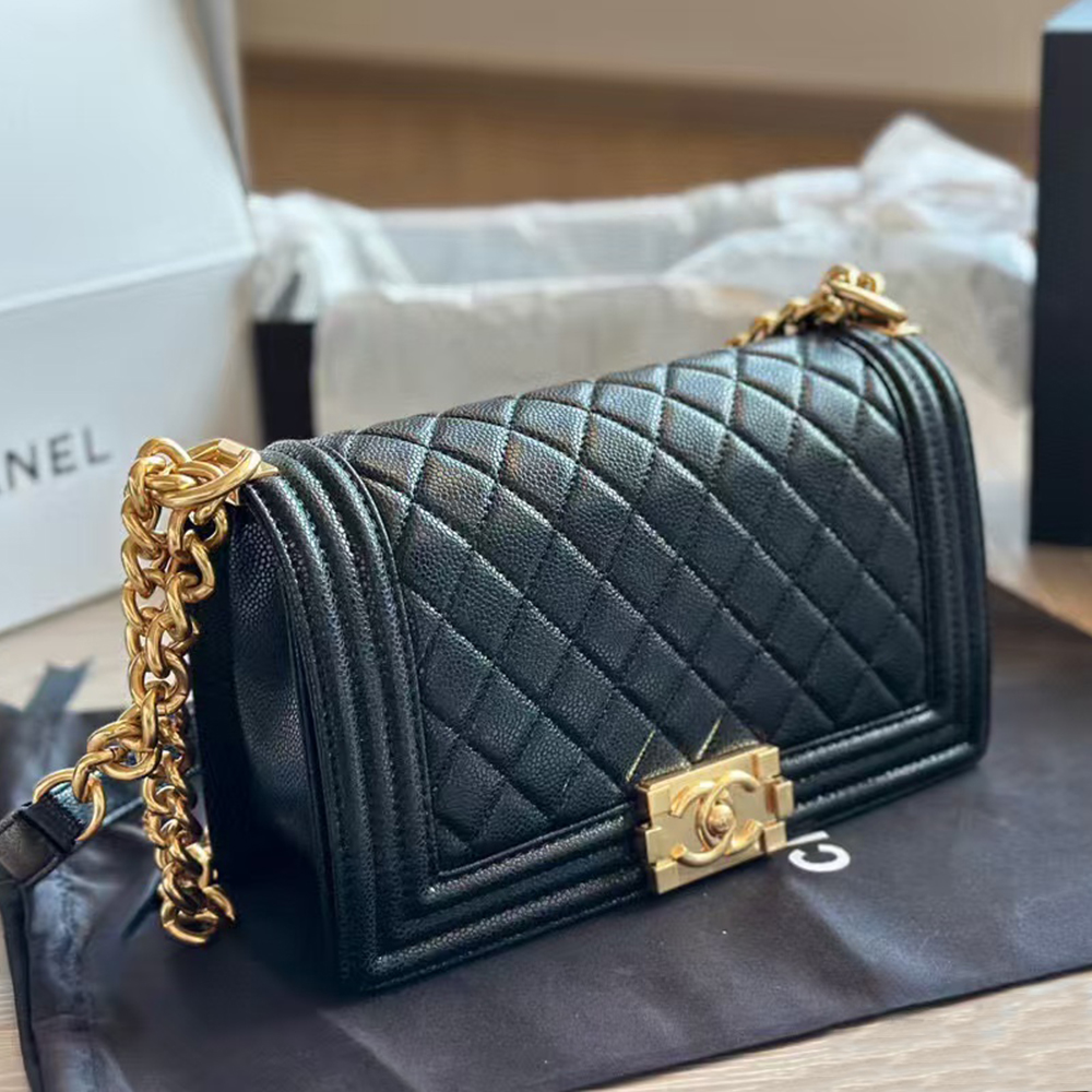 Chanel Large Boy Flap Bag (Replica)