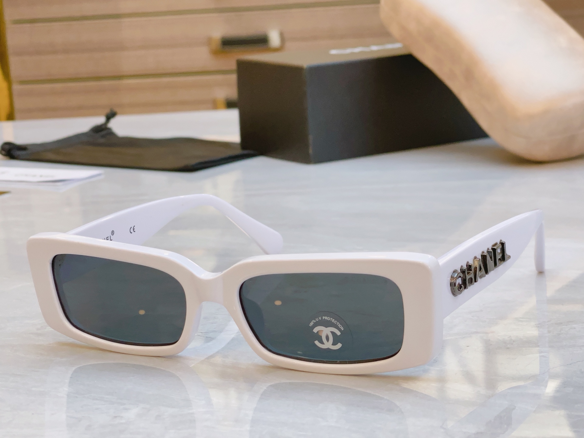 TOP CHANEL Sunglasses - 6 Colors