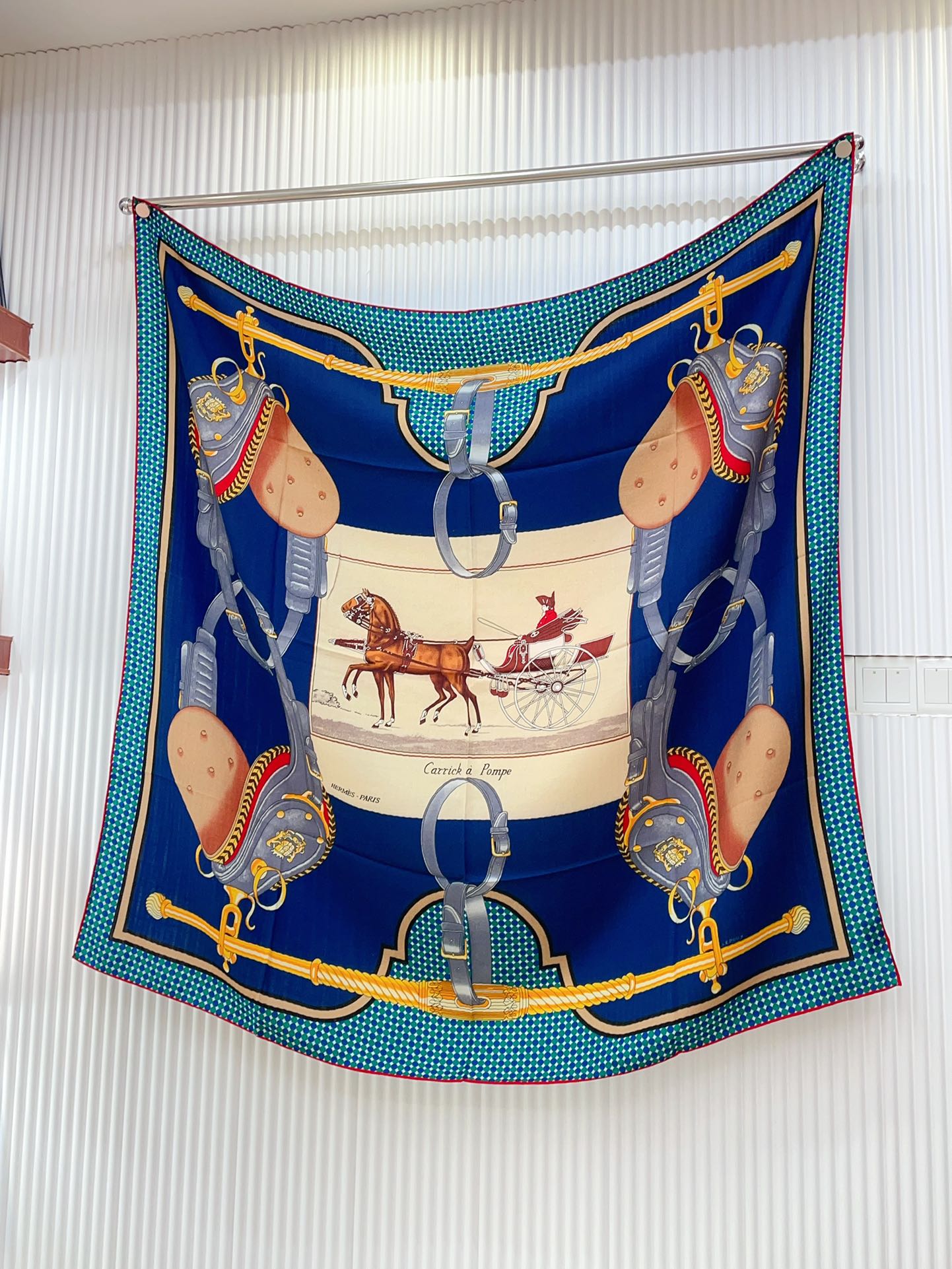 TOP HERMES Cashmere Square Scarf 140 x 140 cm - 2 Colours