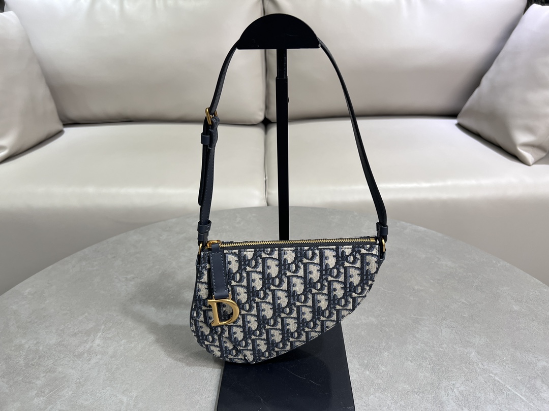 TOP Christian Dior Saddle Bags - 20*15*4cm - GHW