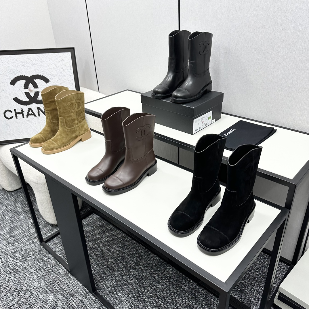 TOP CHANEL Knight Martin Mid-Length Boots - 4 Color