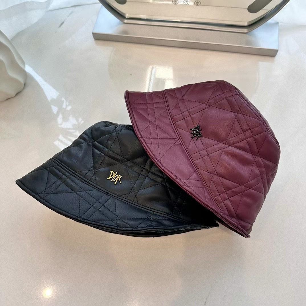 TOP Christian Dior Fisherman's Hat With Angled Brim - 2 Colour