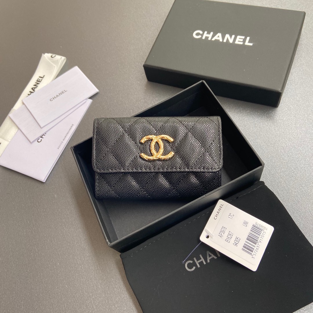 TOP CHANEL Card Holder Calfskin 11x7cm - Black & GHW
