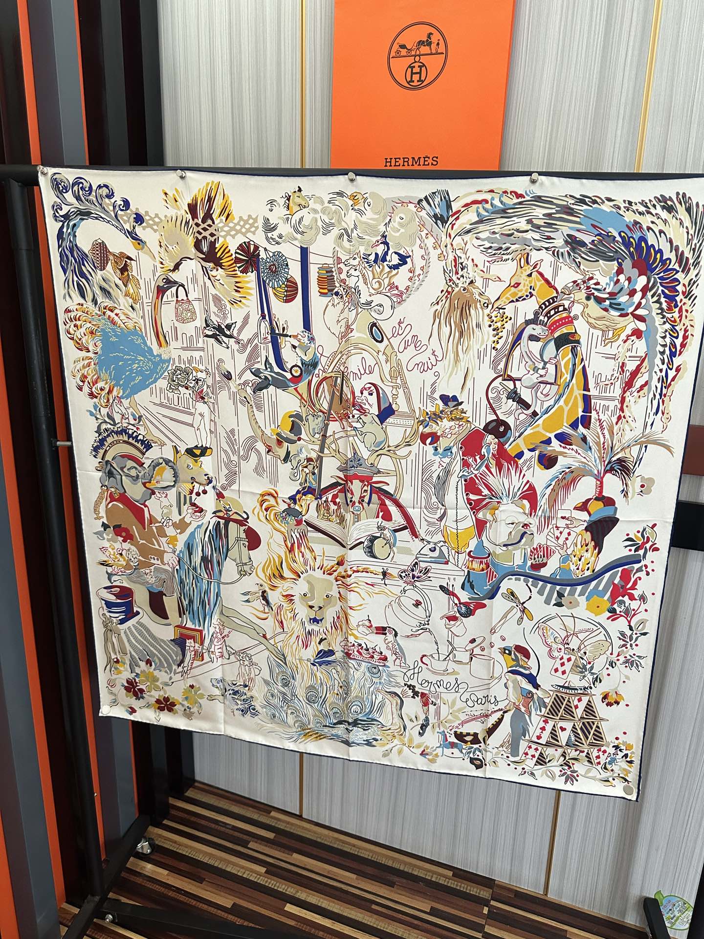 TOP HERMES Square Silk Scarf 90X90cm - 3 Colors