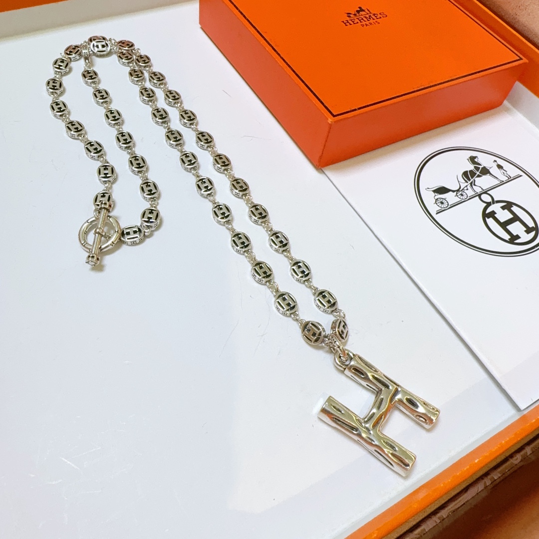 TOP HERMES H Long Necklace-Sliver