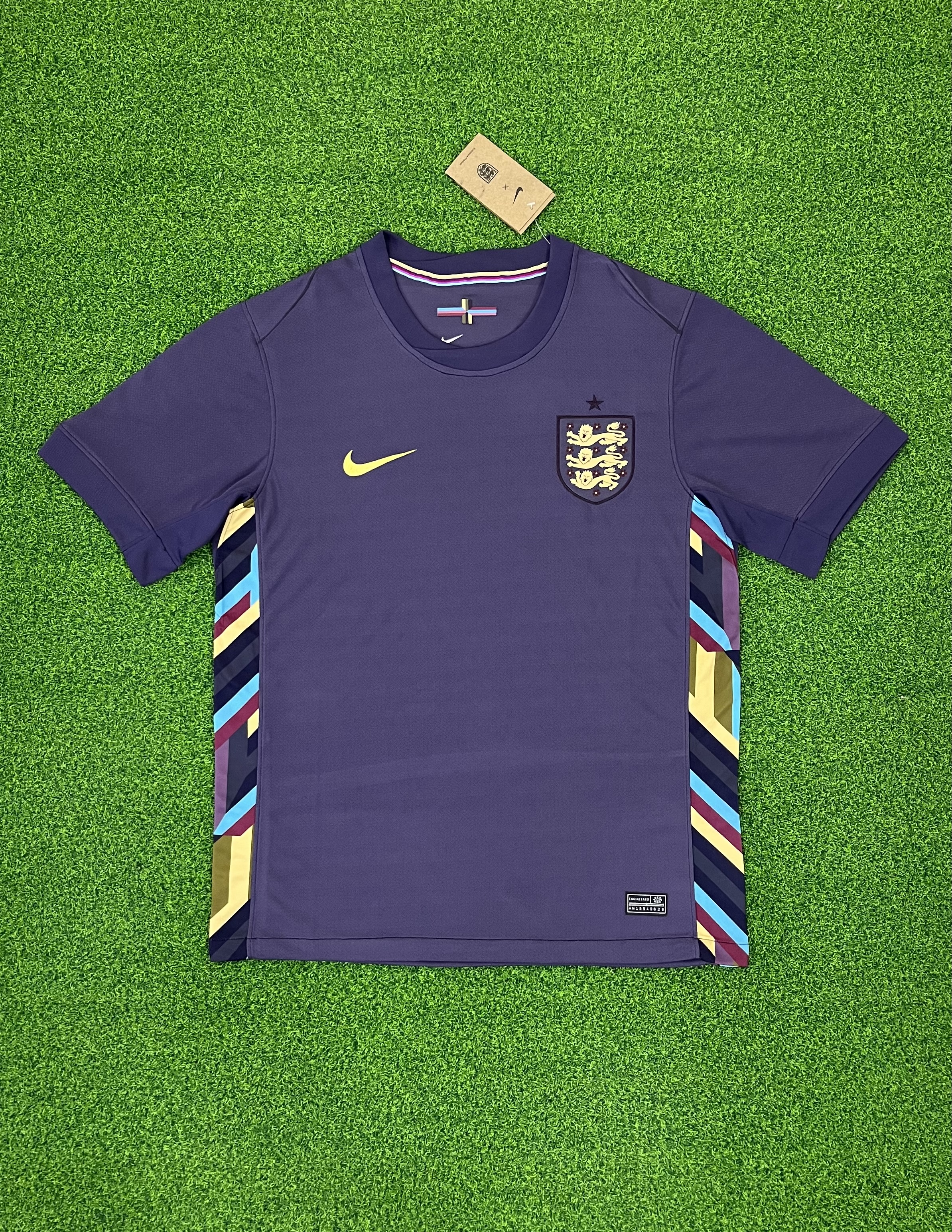 2425 England away jersey...Player embroidery version