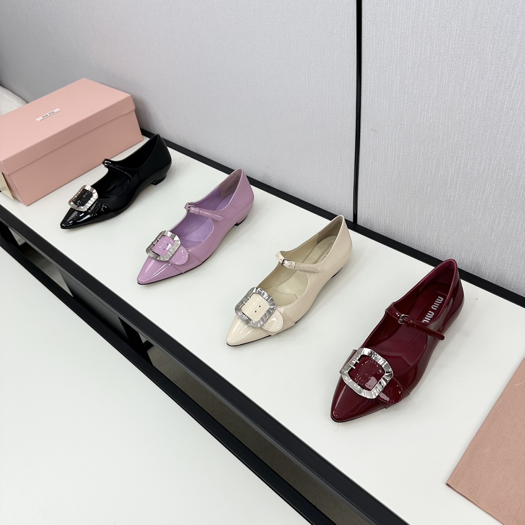TOP Miu Miu Pointed Mary Jane Jianto Flat Shoes - 4 Color