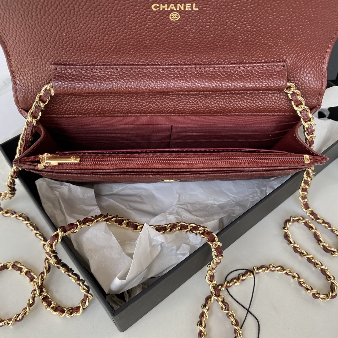 TOP CHANEL WOC Bag Lychee Leather small logo 19 cm - Red & GHW