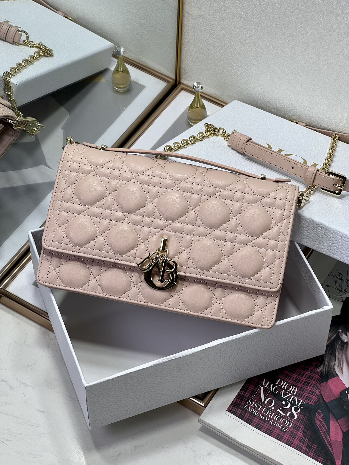 TOP Christian Dior Lambskin Leather Rattan Plaid Handbags 24x14x7.5cm - Light Pink