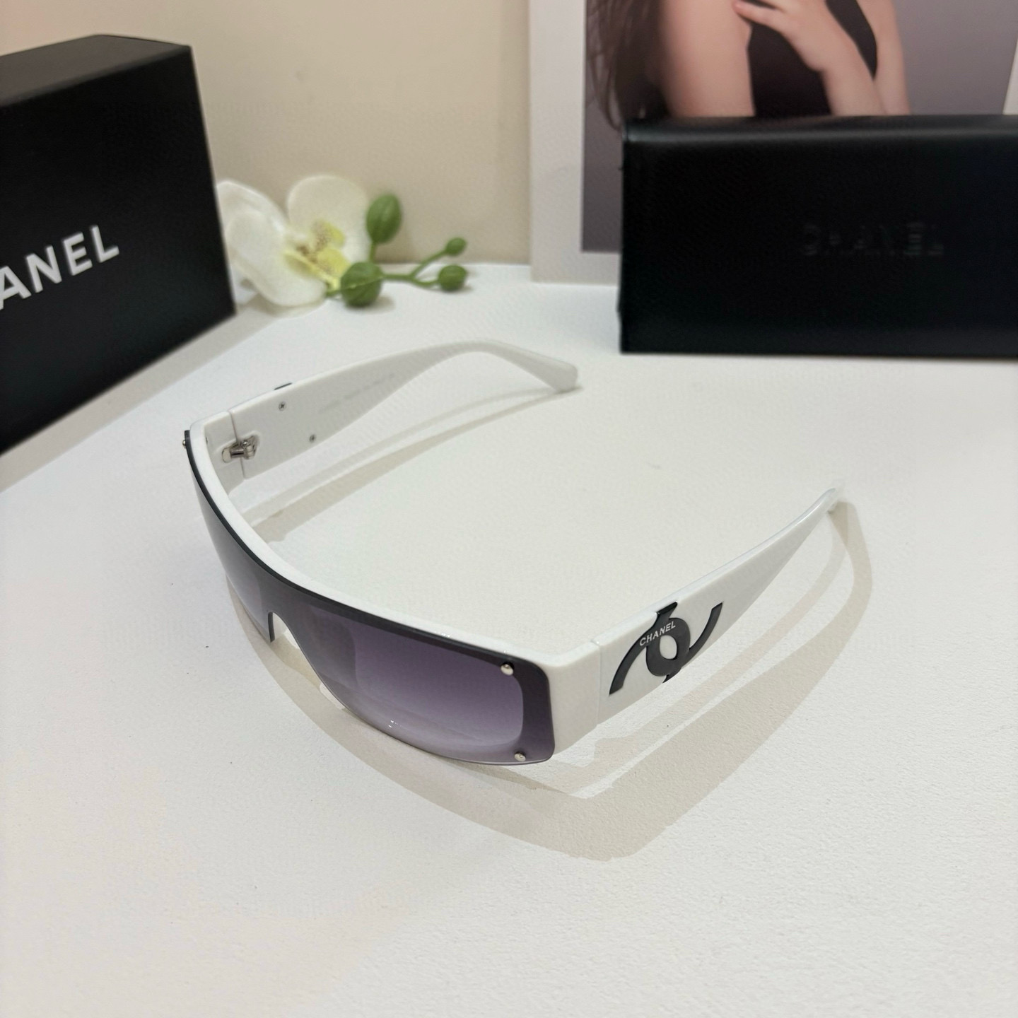 TOP CHANEL Sunglasses - 3 Colors