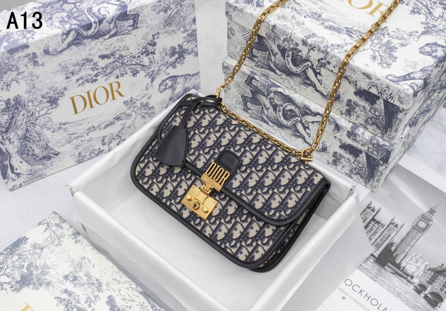 TOP Christian Dior Shoulder Flap Bag Oblique Canvas Chain - BLUE