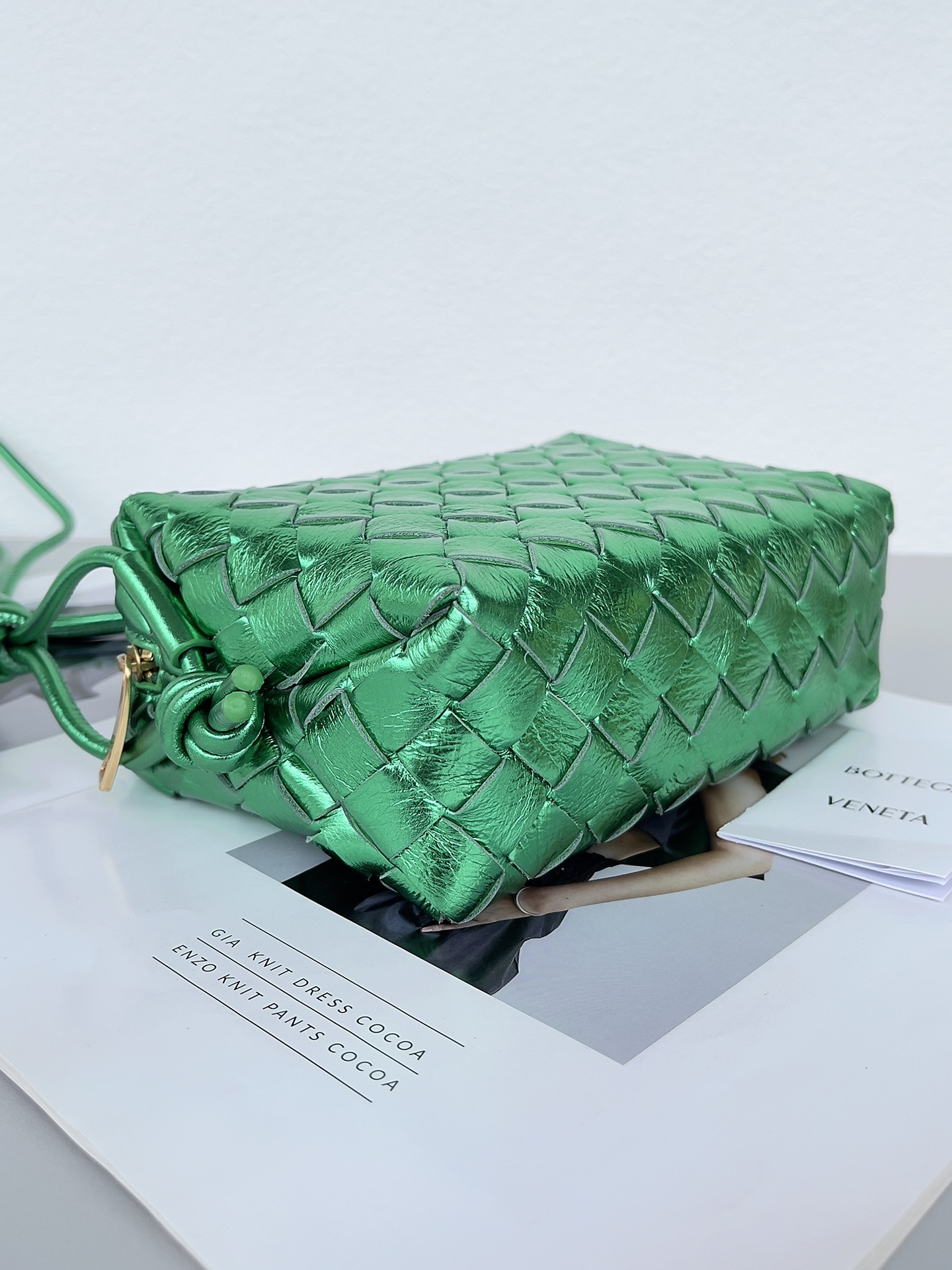 TOP Bottega Veneta BV Small Crossbody Bag Intrecciato Handmade lambskin Braid - Green