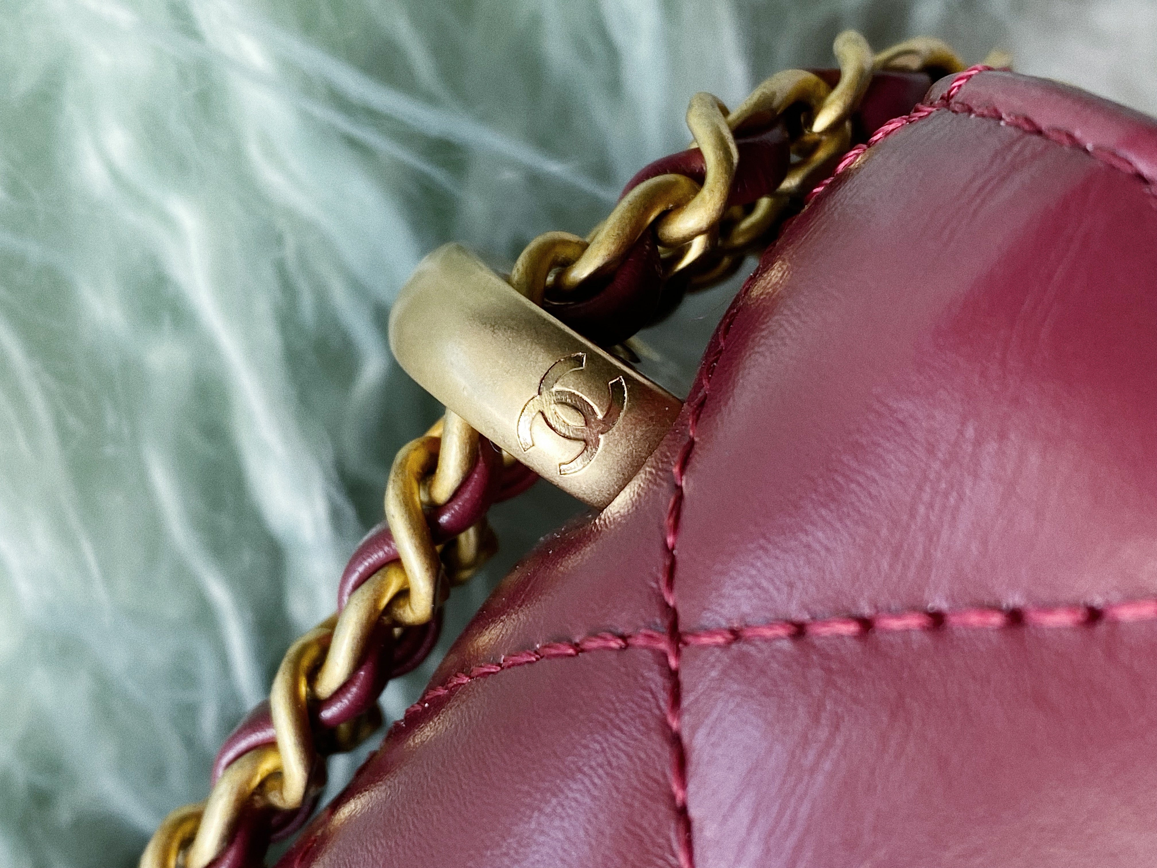 TOP CHANEL Perfect Fit Bag Calfskin - Burgundy