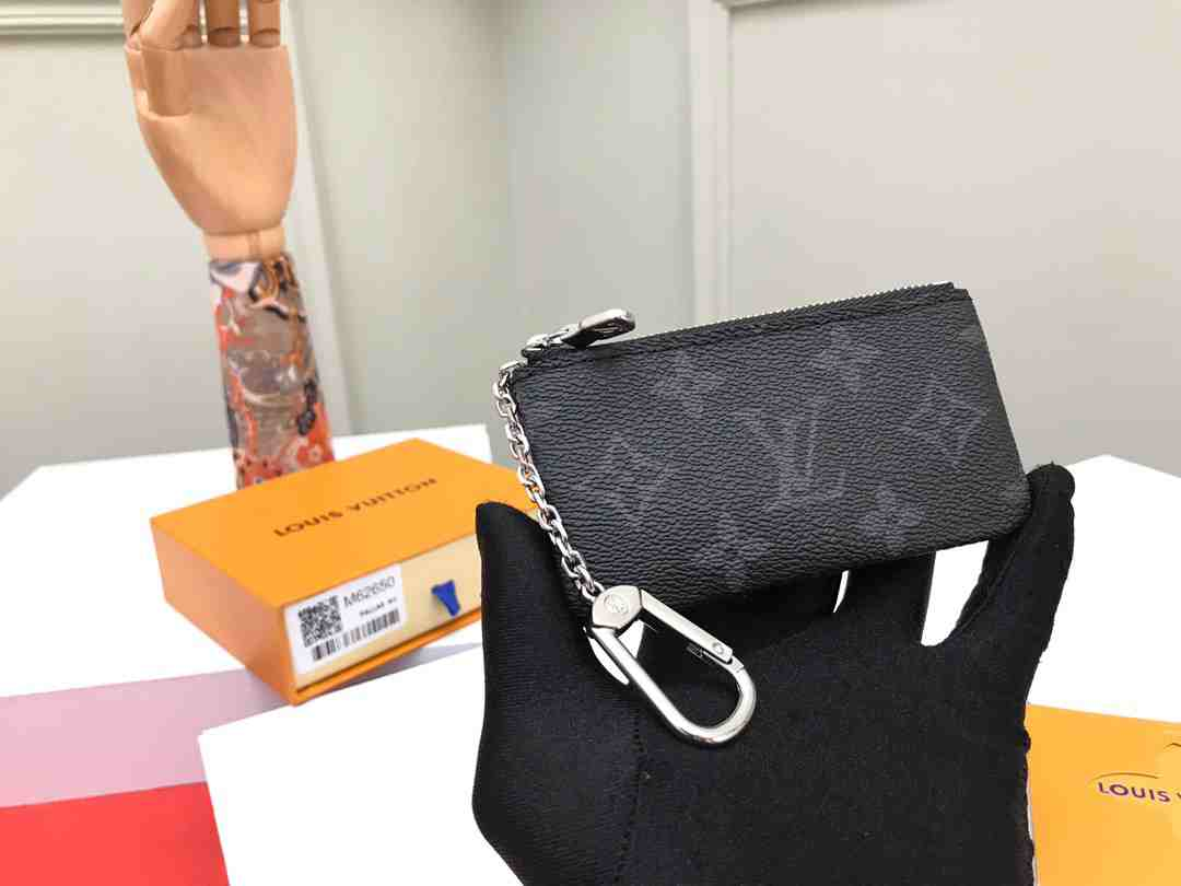TOP Louis Vuitton LV Key Wallet - Monogram