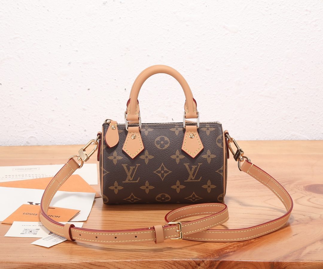 TOP Louis Vuitton LV  Speedy Handbag  16 x 10 x 7.5cm -Brown