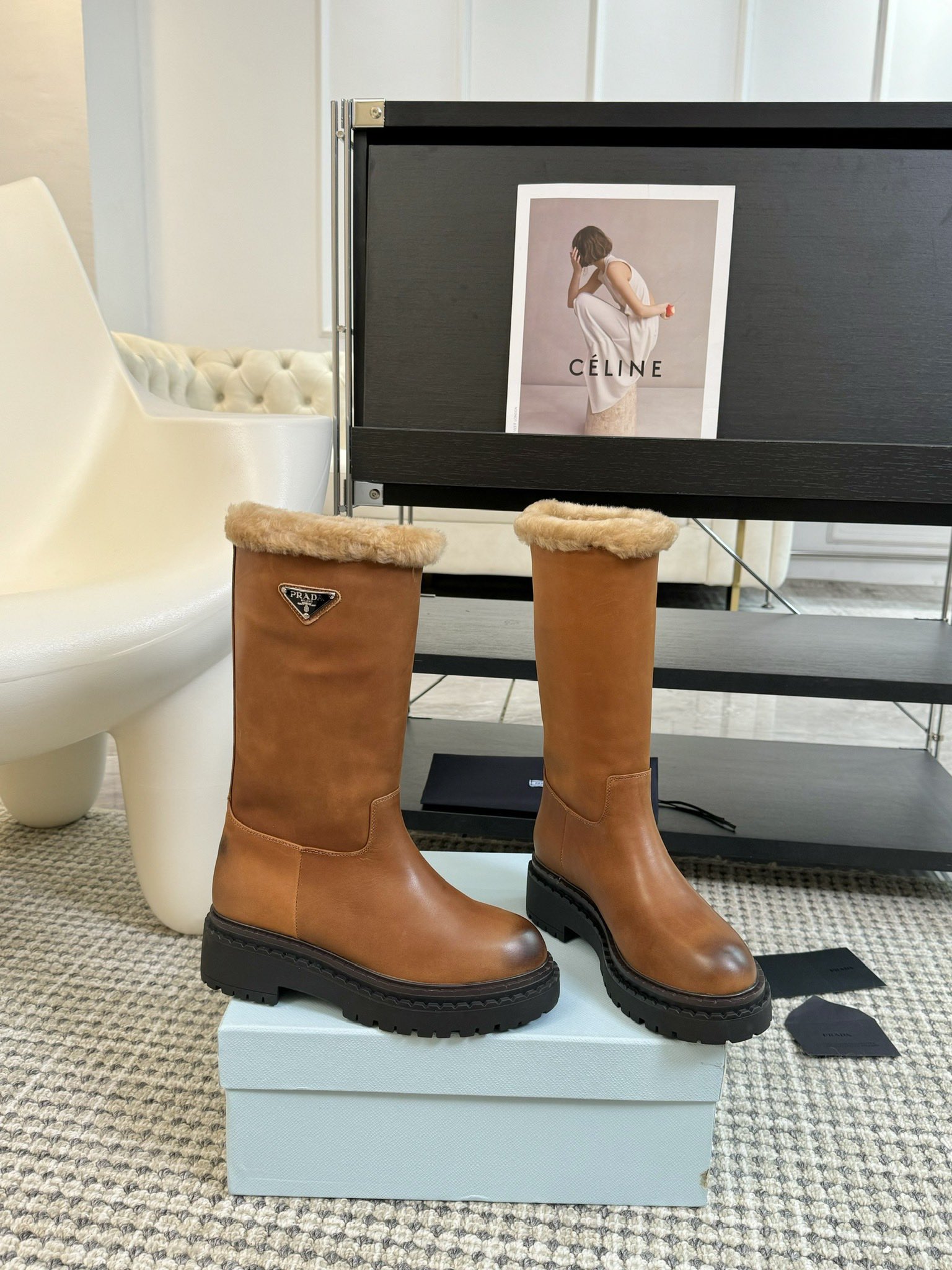 TOP PRADA Wool&Leather Boots - 2 Color