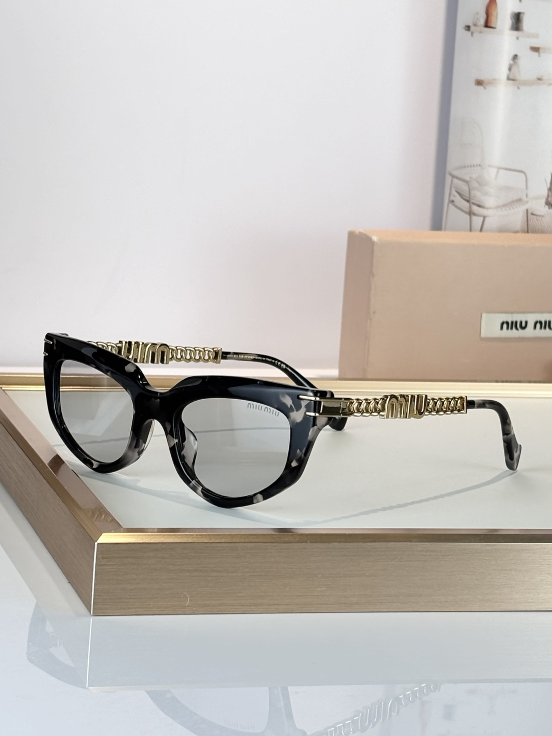 TOP Miu Miu Sunglasses - 7 Colors
