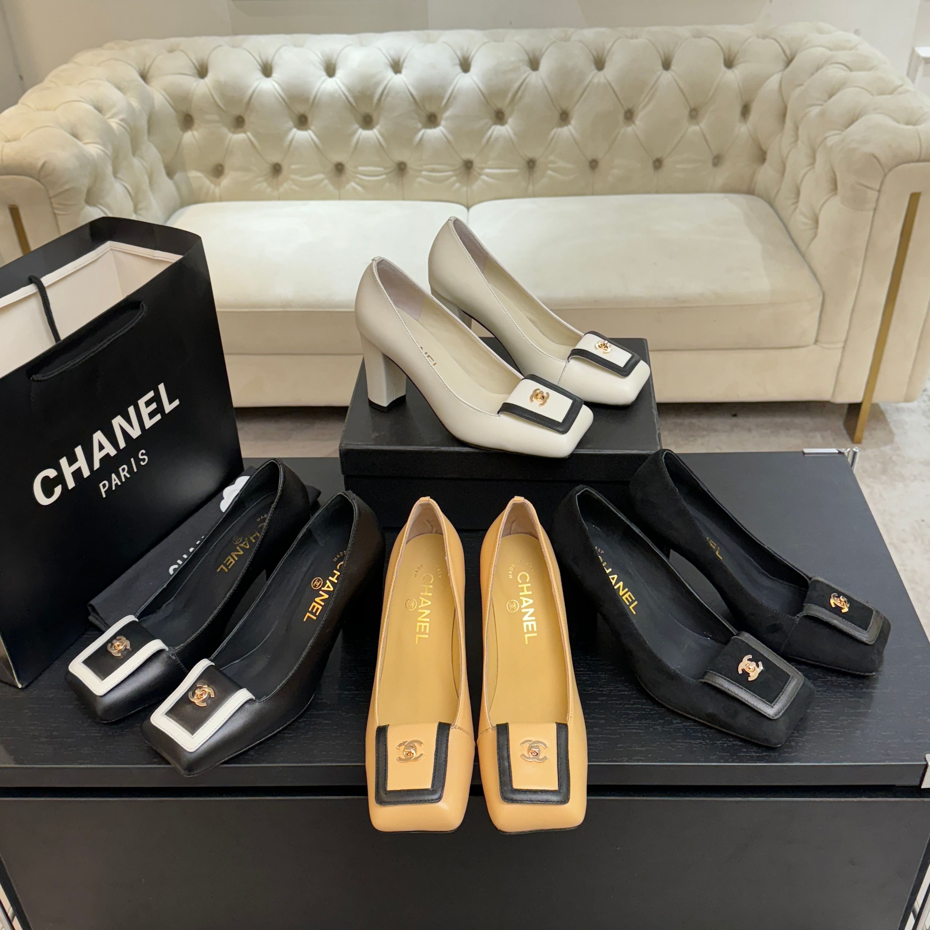 TOP CHANEL CC Pumps - 4 Color