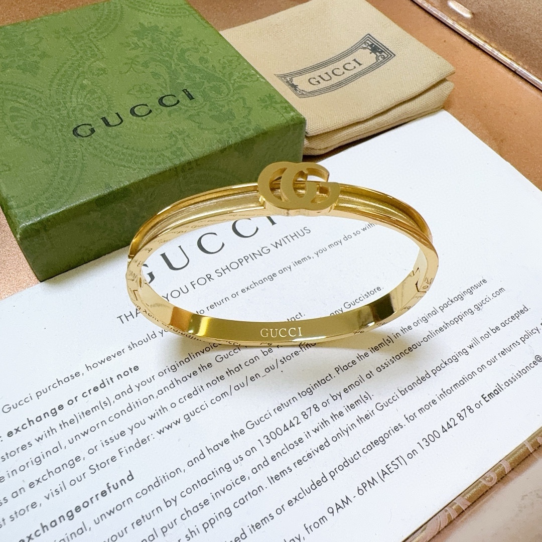 TOP GUCCI Bamboo Bracelet - Gold