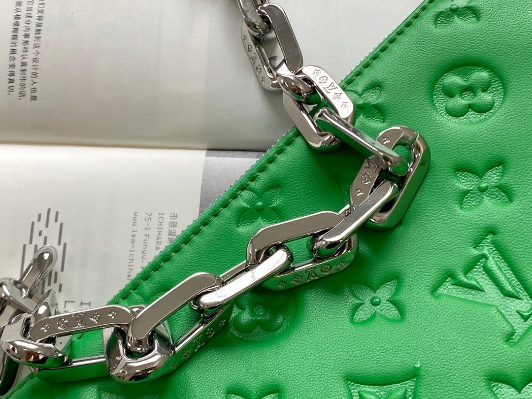 TOP Louis Vuitton LV £V Coussin PM Bag 26x20x12cm- Green