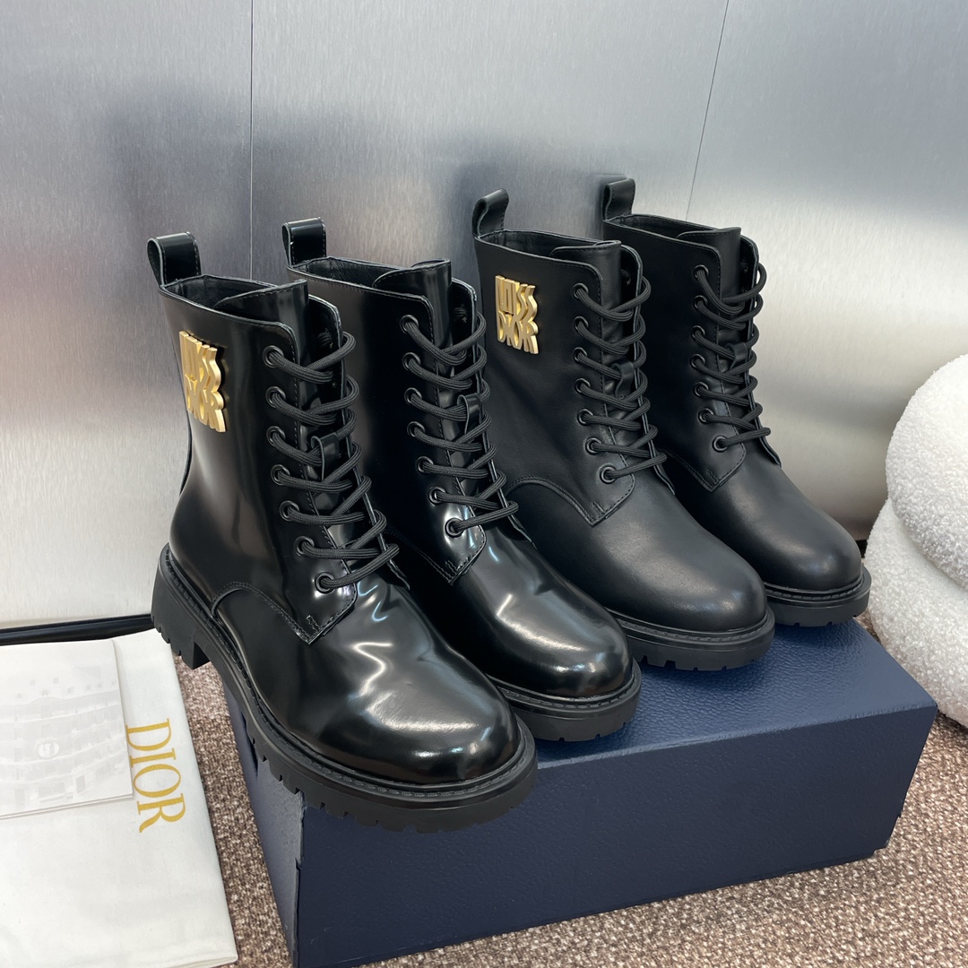 TOP Christian Dior MISS DIOR Metal Logo Boots - Black