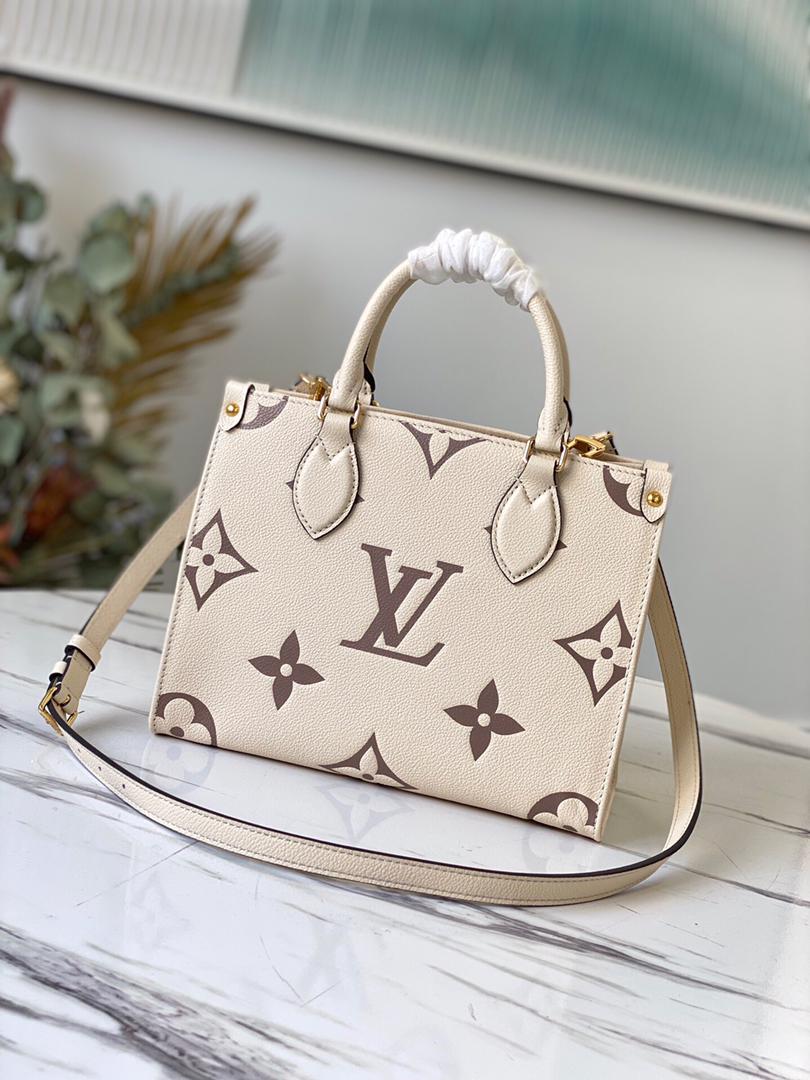 TOP Louis Vuitton LV  On The Go Giant Monogram 2 Tones PM 25X19X11.5cm - Cream