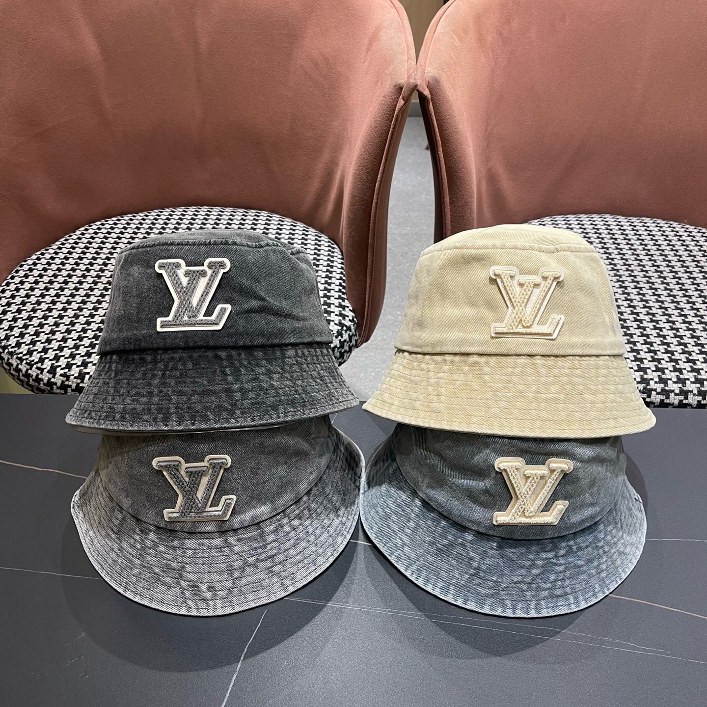 TOP Louis Vuitton LV Hat - 4 Colors