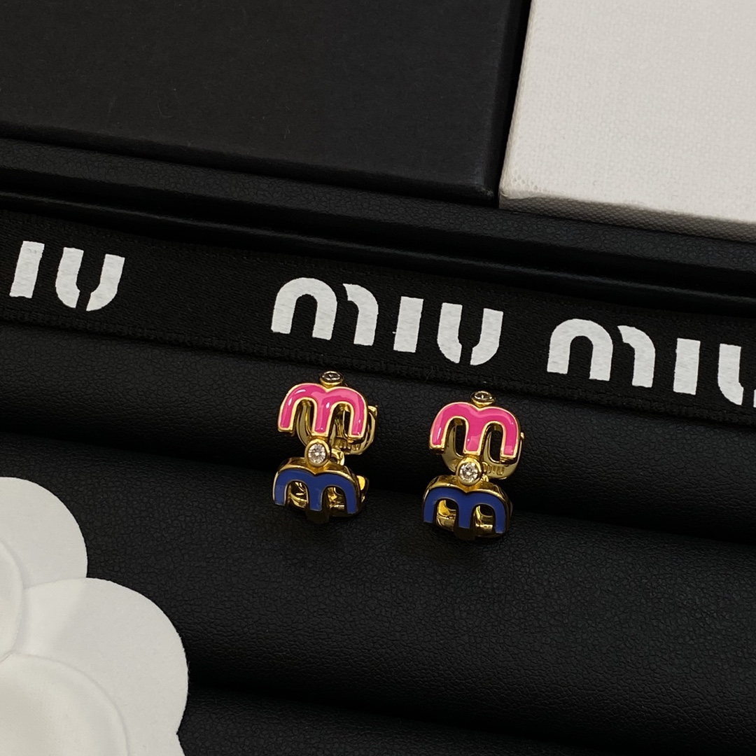 TOP Miu Miu Earring-2 Colors