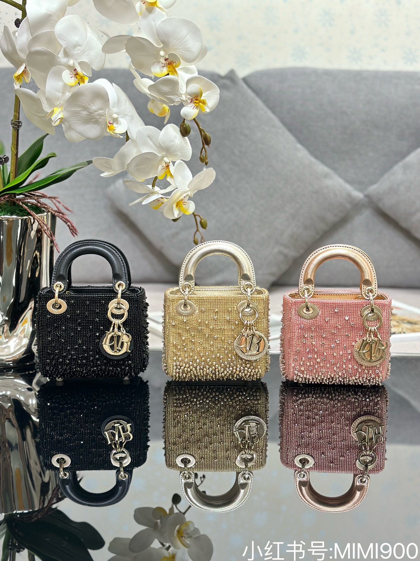 TOP Christian Dior Super Mini Embroidery Beads Lady Christian Dior Bags 12*10.2*5 cm- 3 Colors