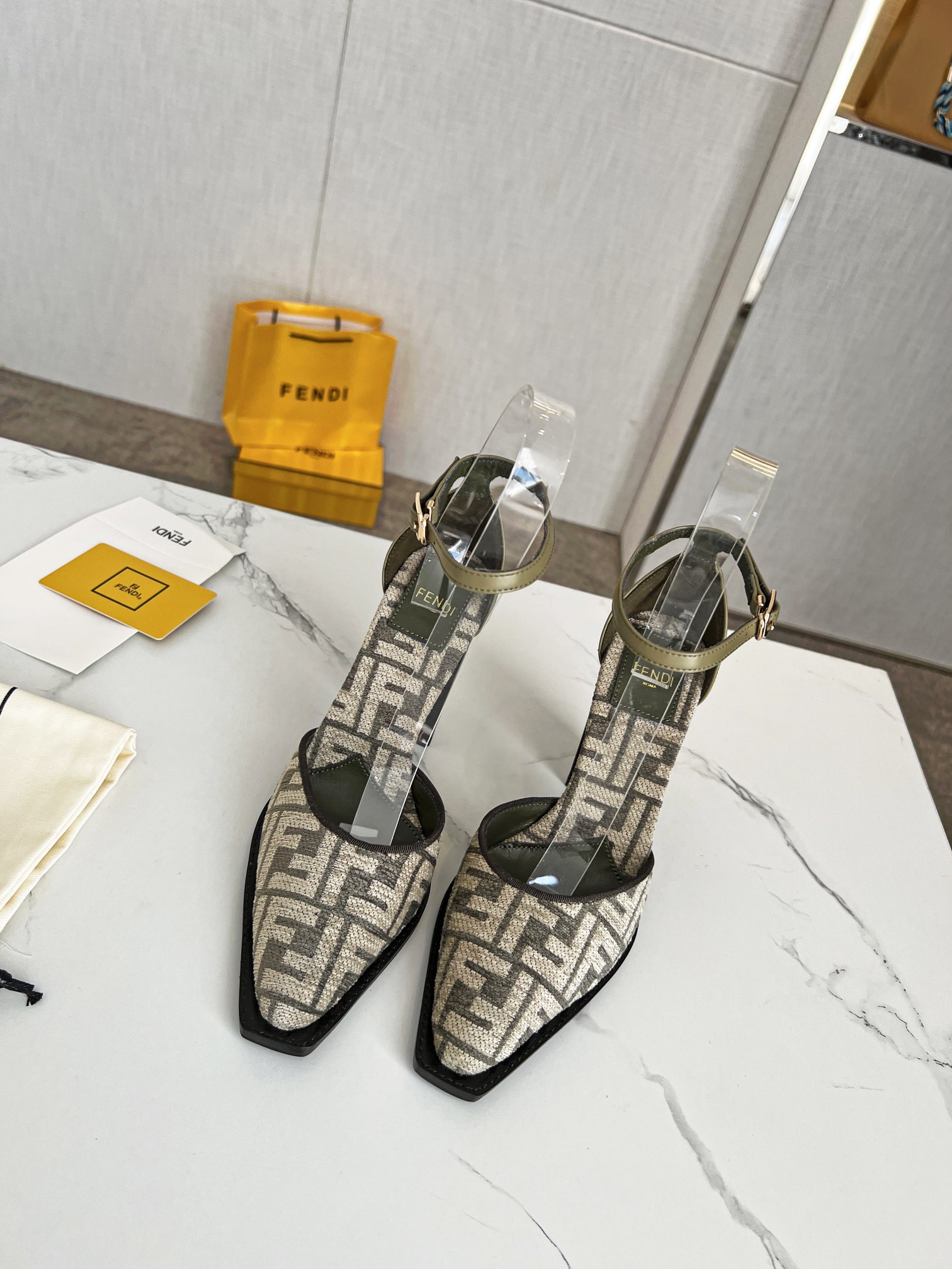 TOP FENDI Haute Couture Fall Winter High Heel - cyan blue