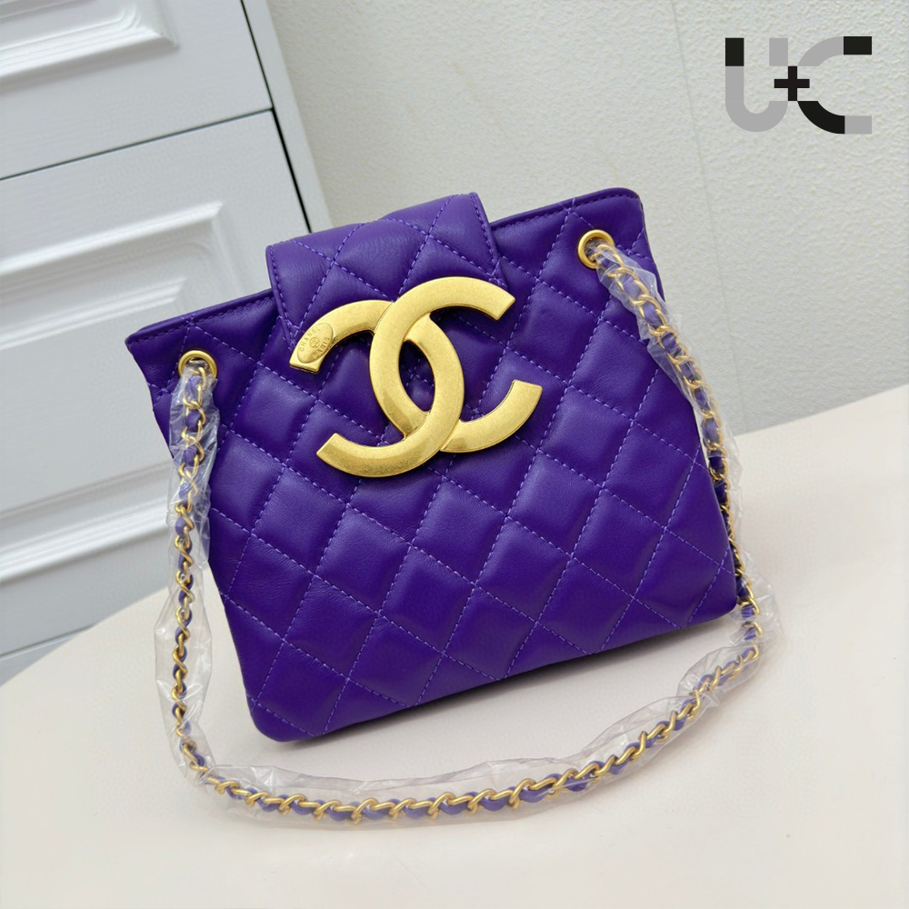 Chanel  Vintage Logo Quilted   Shoulder Bag（10A Mirror Version）