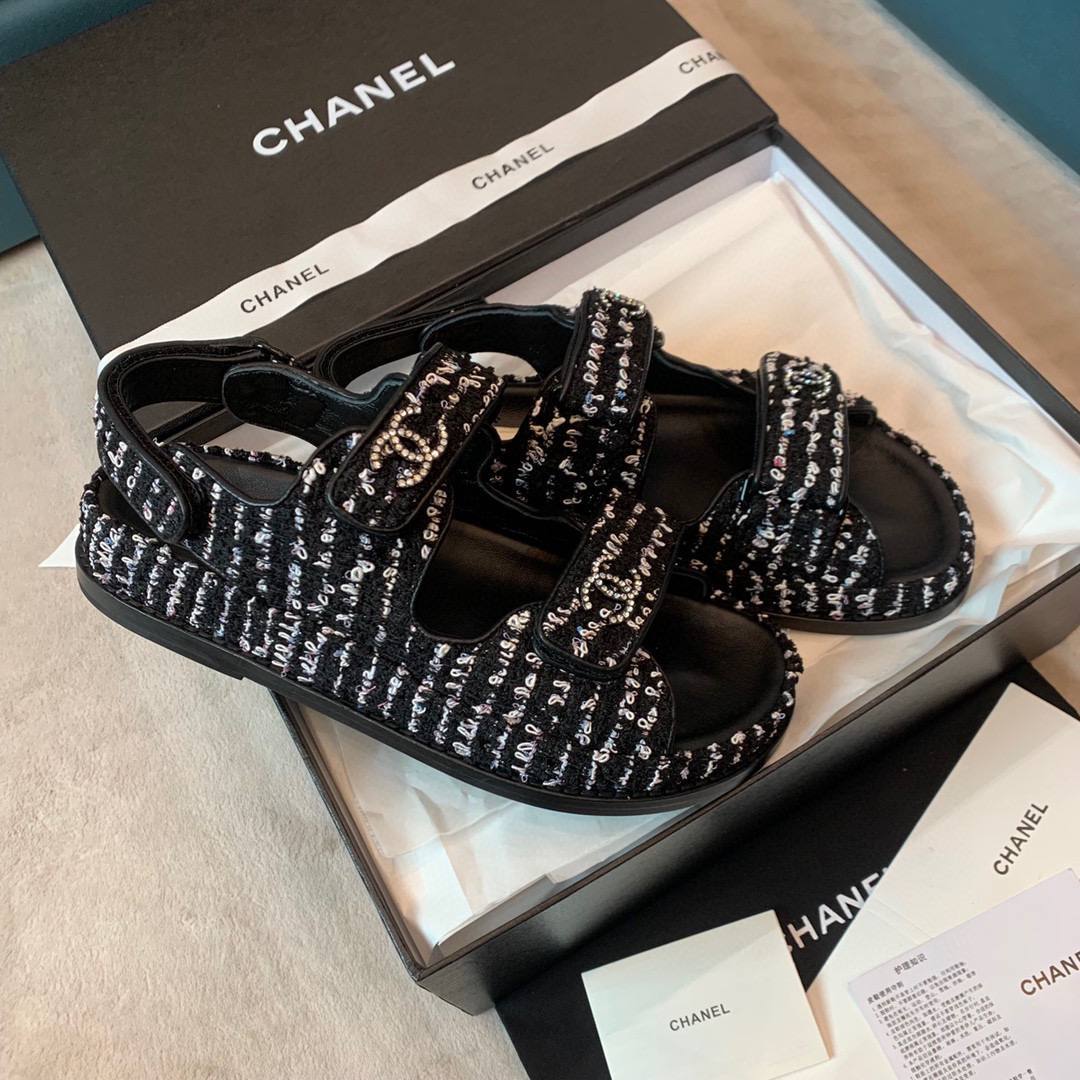 TOP CHANEL Dad Sandals Tweed  Stones Double C - Black and White