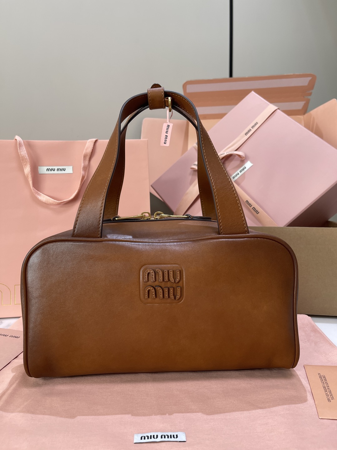 TOP Miu Miu Bowling Bag 28x15x13cm - 4 Colors