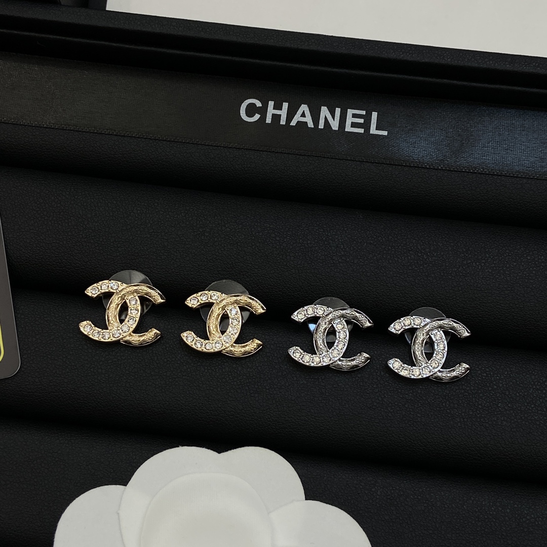 TOP CHANEL CC Earrings-2 Colors