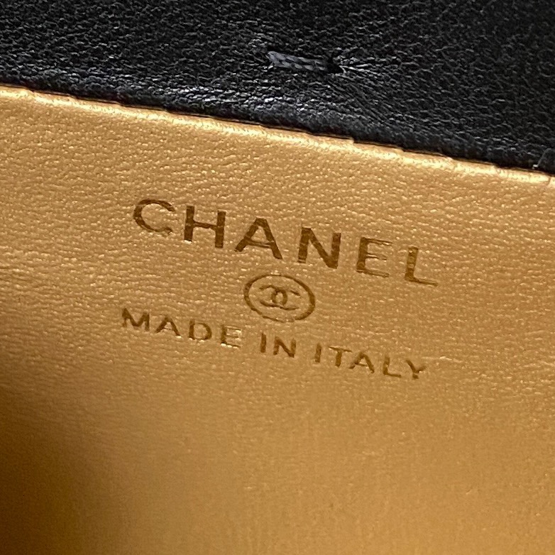 TOP CHANEL Vanity Case Bag 9.5x10.5x7cm - Black