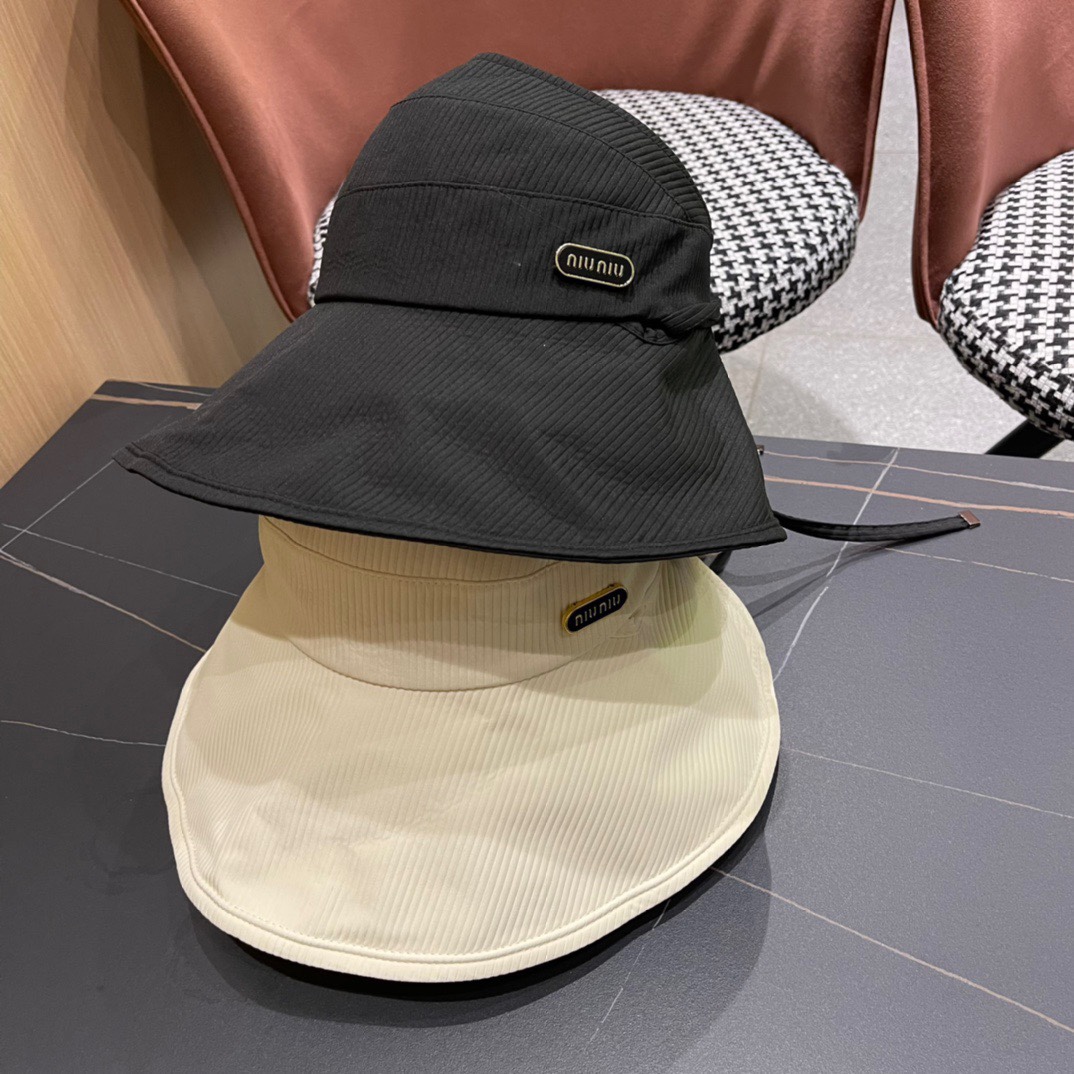 TOP Miu Miu Leisure Sun Hatt - 3 Colors