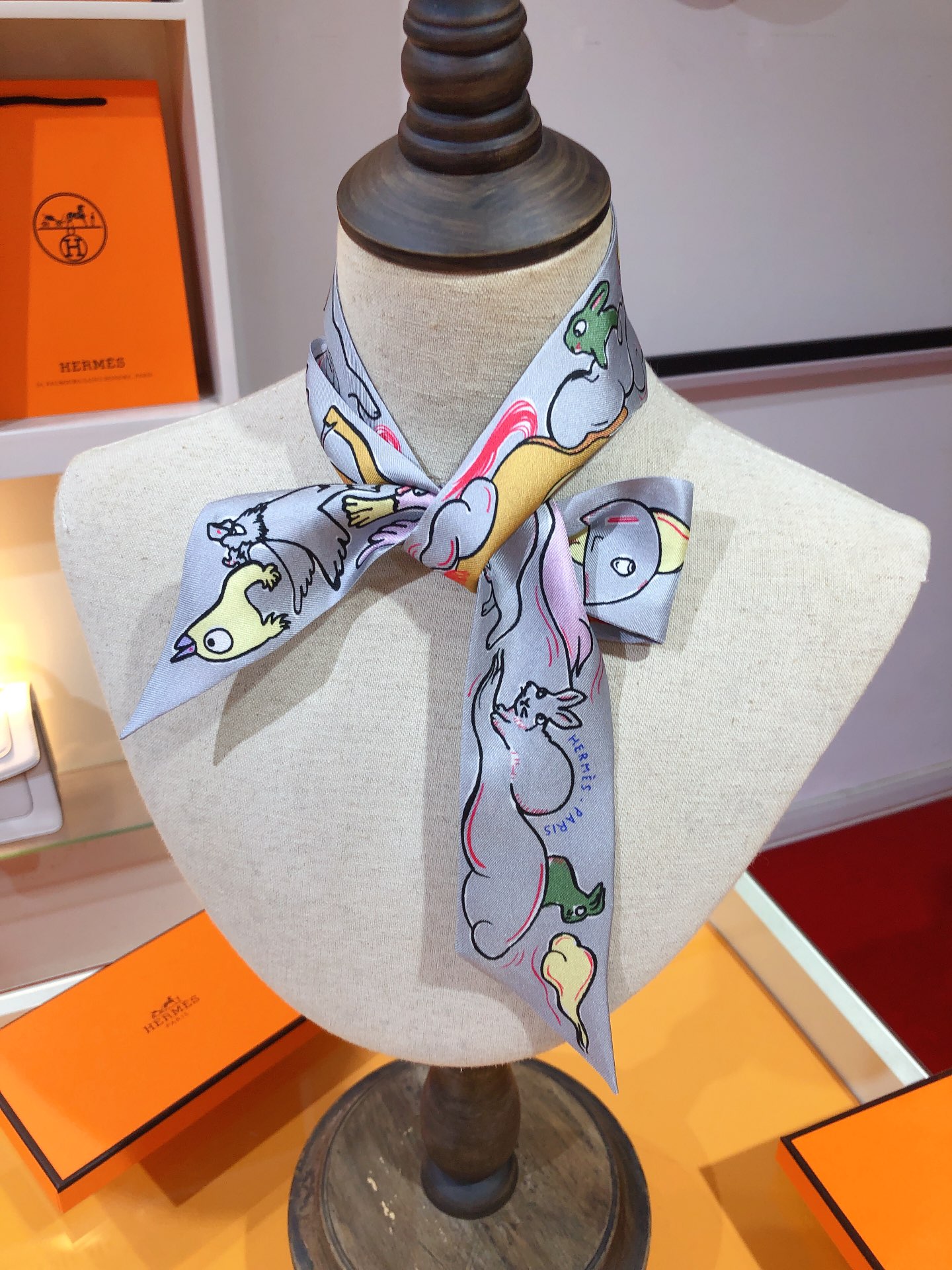 TOP HERMES One Thousand and One Rabbits Twilly Scarf 86 x 5 cm - 4 Colours