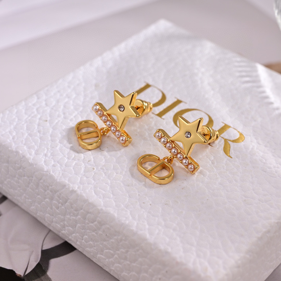 TOP Christian Dior Earrings -Gold