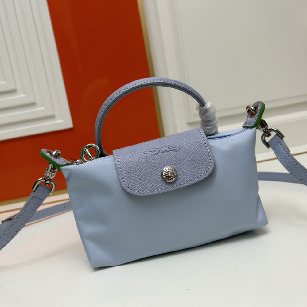 Long Champ Le Pliage Green cosmetic bag (Replica)