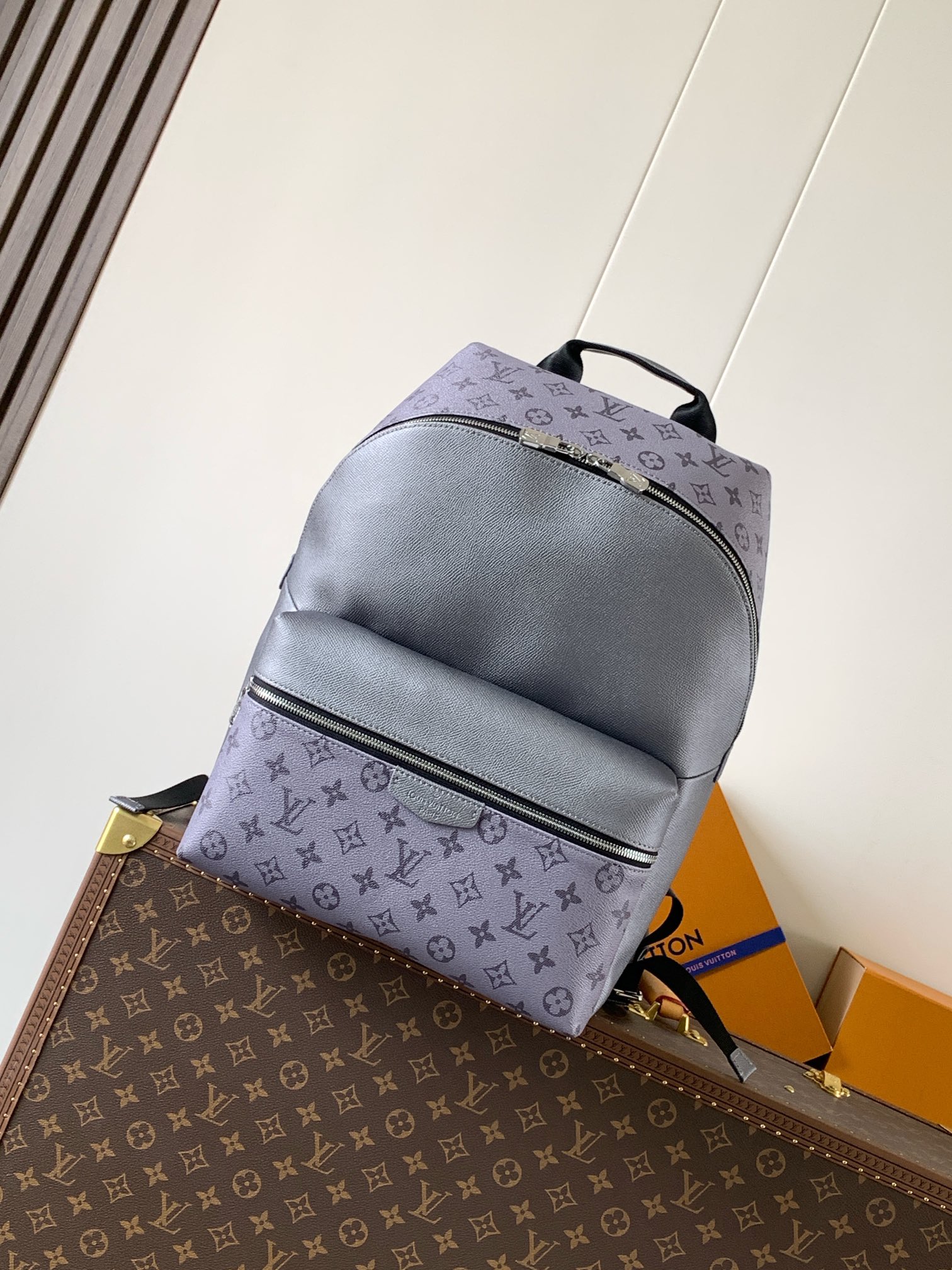 TOP Louis Vuitton LV Backpack 40 CM - Silver Grey