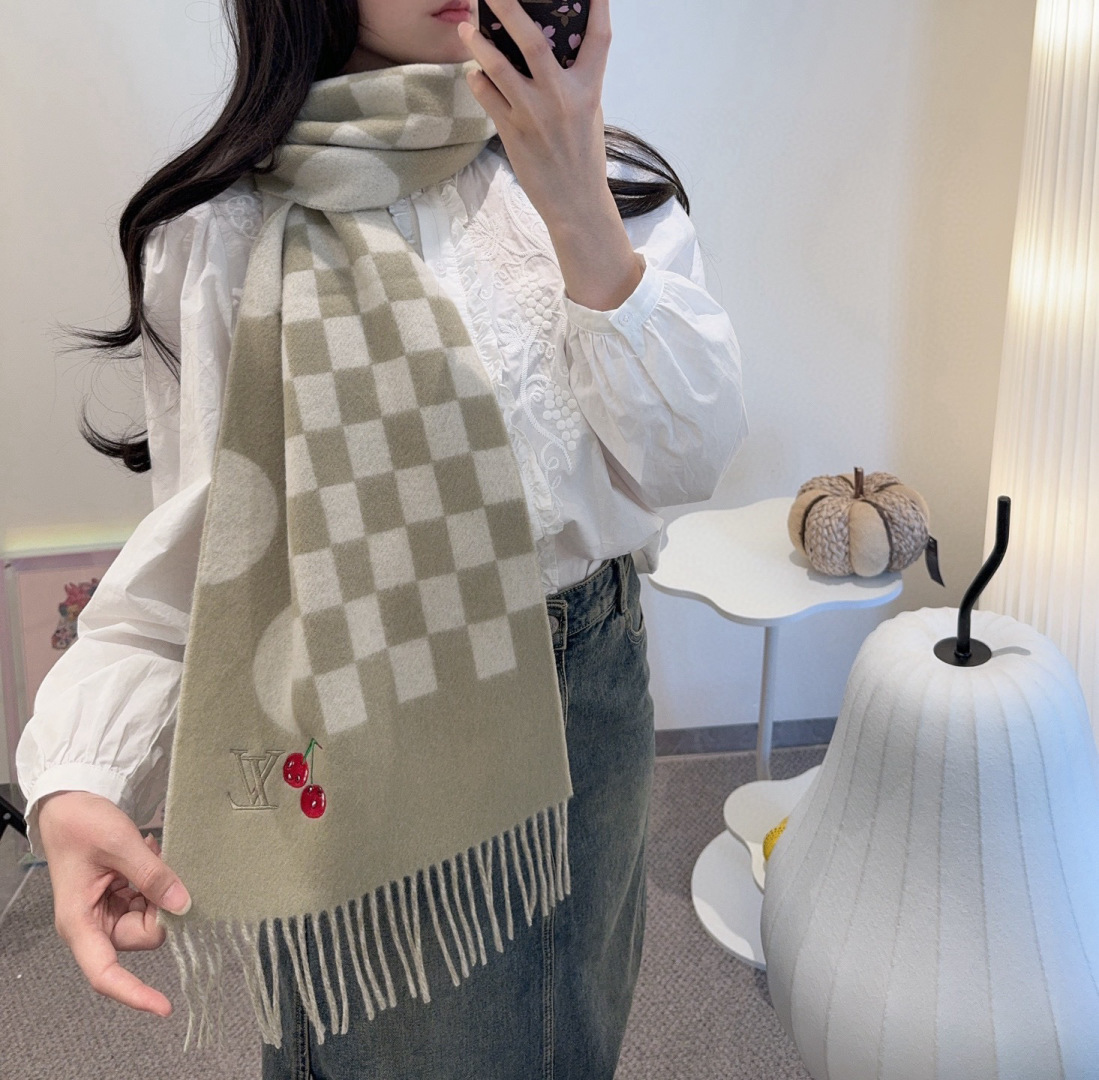 TOP Louis Vuitton LV Scarf 30*180cm - 3 Colors